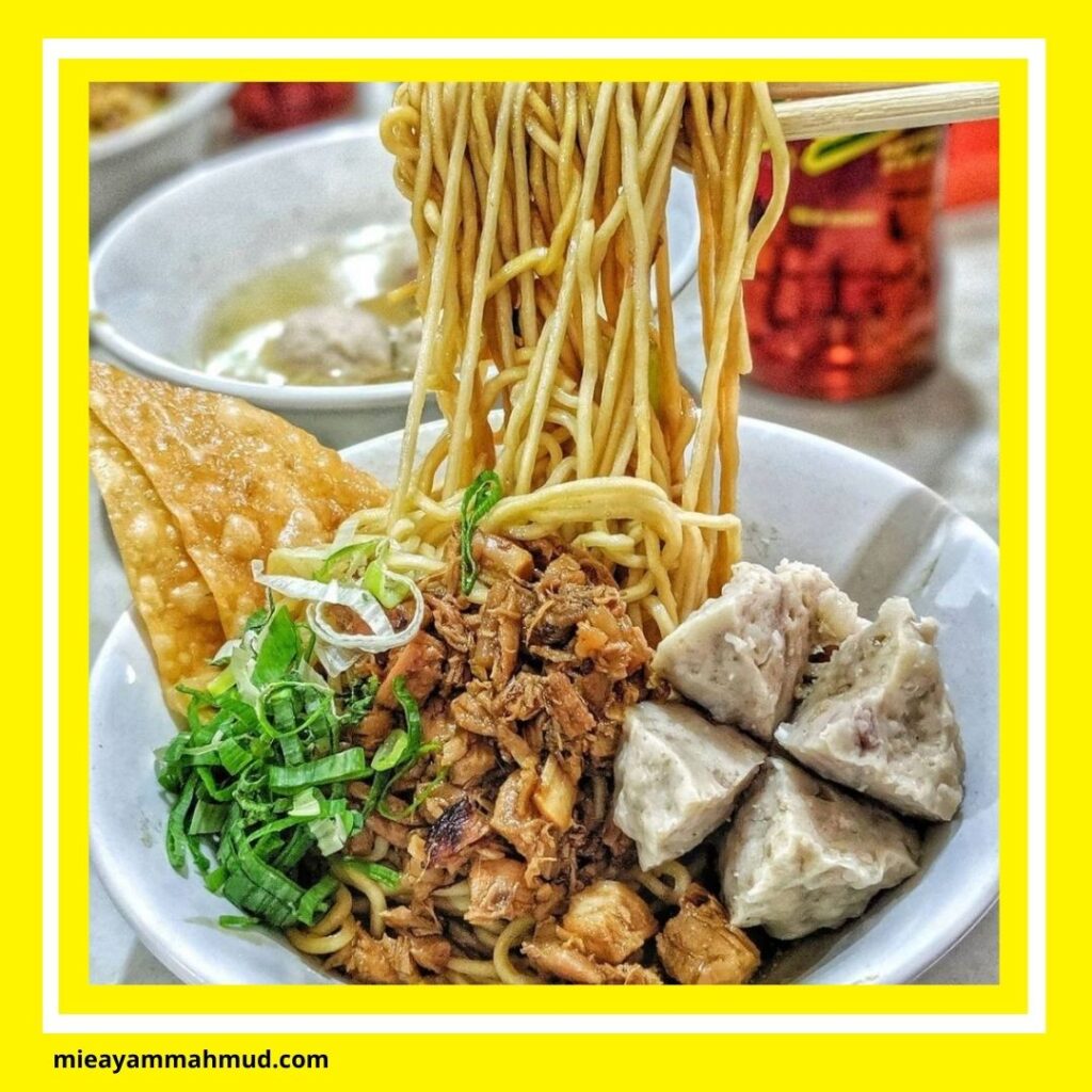 Mie Ayam & Bakso Mekarsari: Rasa Hangat yang Menghampiri Setiap Sudut Cilacap